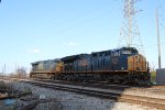 CSX Q521 running light at AKKA